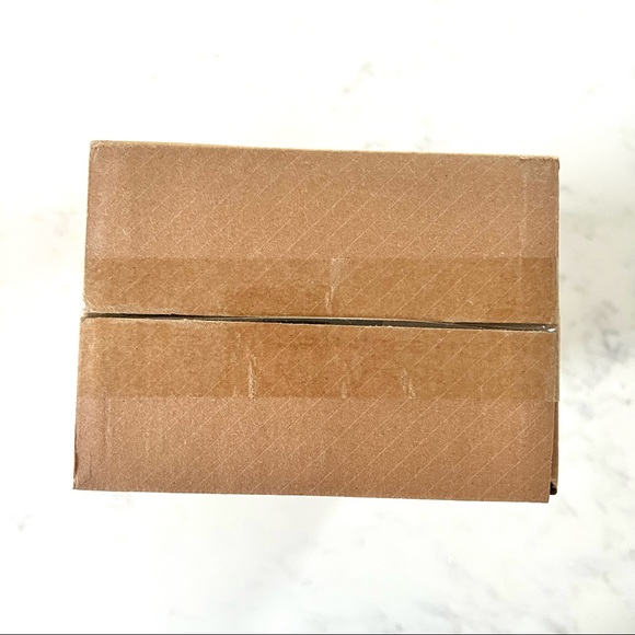 New In Box Stanley 40oz *SILT* ADVENTURE QUENCHER TRAVEL TUMBLER - Picture 6 of 7